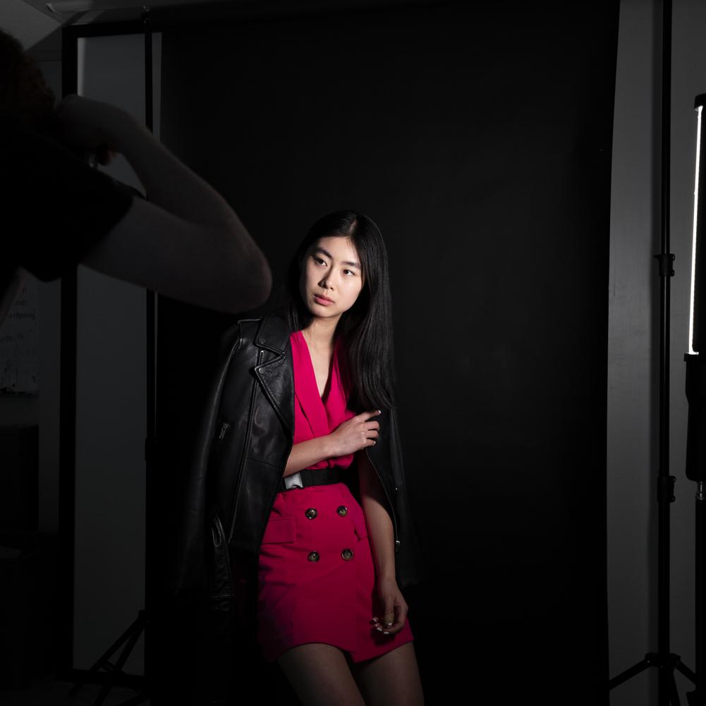 Badabing Black Paper Roll Photography Studio Backdrop Half Width (1.36 x 10M)