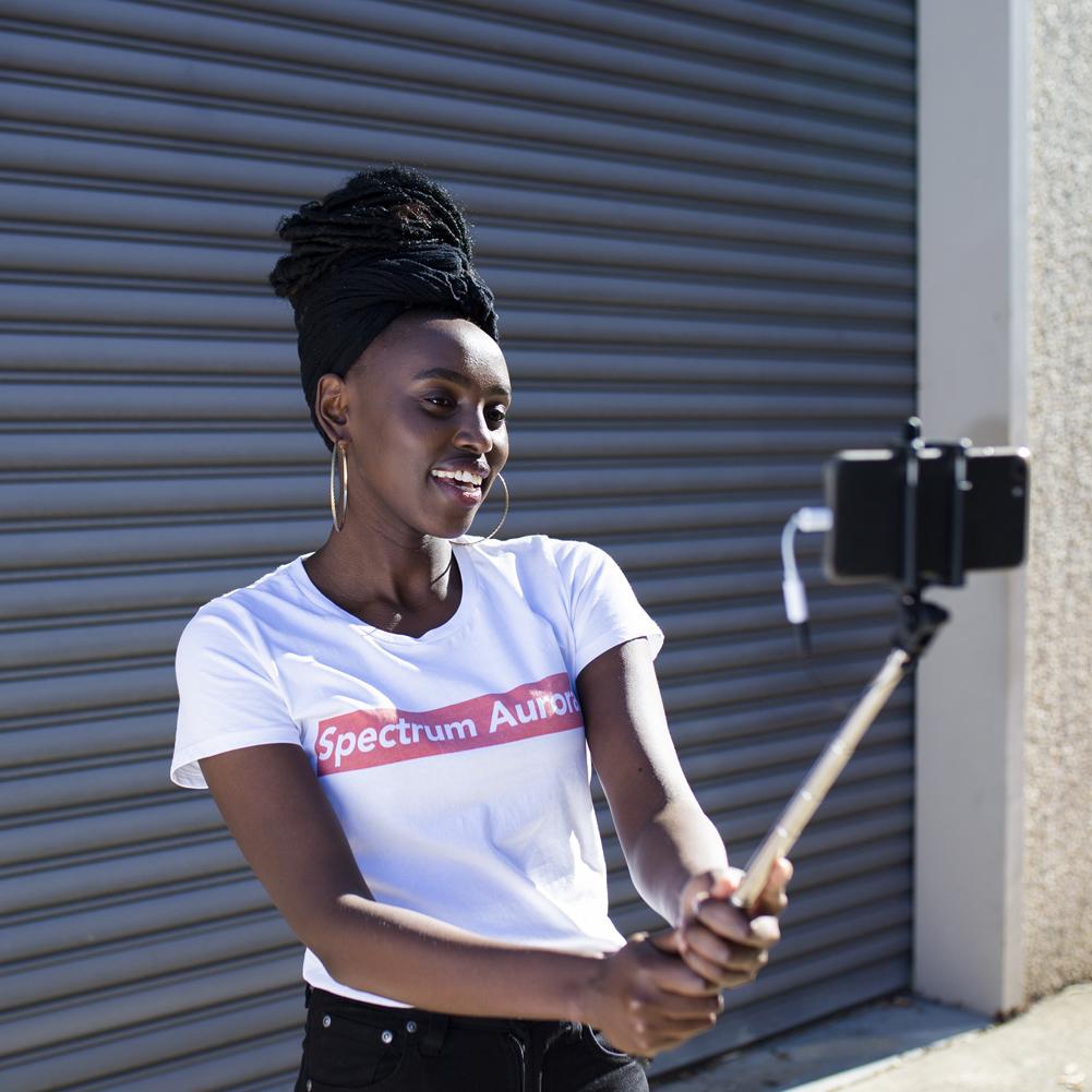 Universal Extendable Selfie Stick Monopod Tripod for Android/ iPhone (Gold)