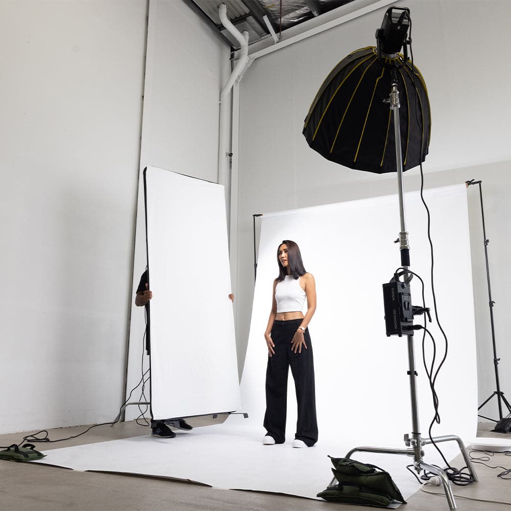 Spectrum 'Xpress V-Flat' Free-Standing Black/White Portable Backdrop (Pair)